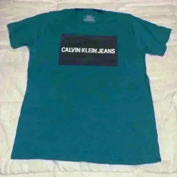 Calvin Klein T shirt size L - Picture 1 of 3